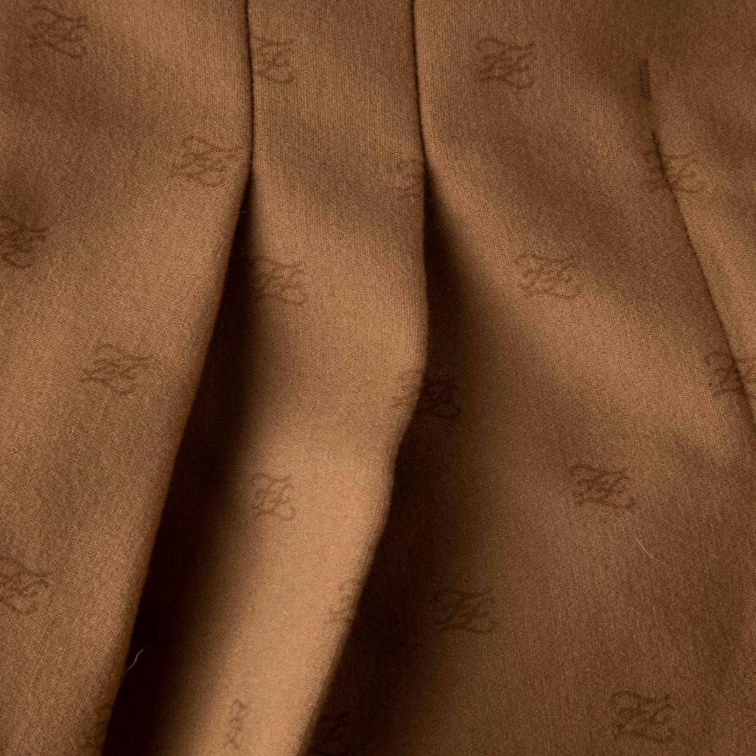 Pantaloncini Fendi in lana marrone FF Karligraphy Jacquard taglia S In condizioni buone in vendita a London, GB