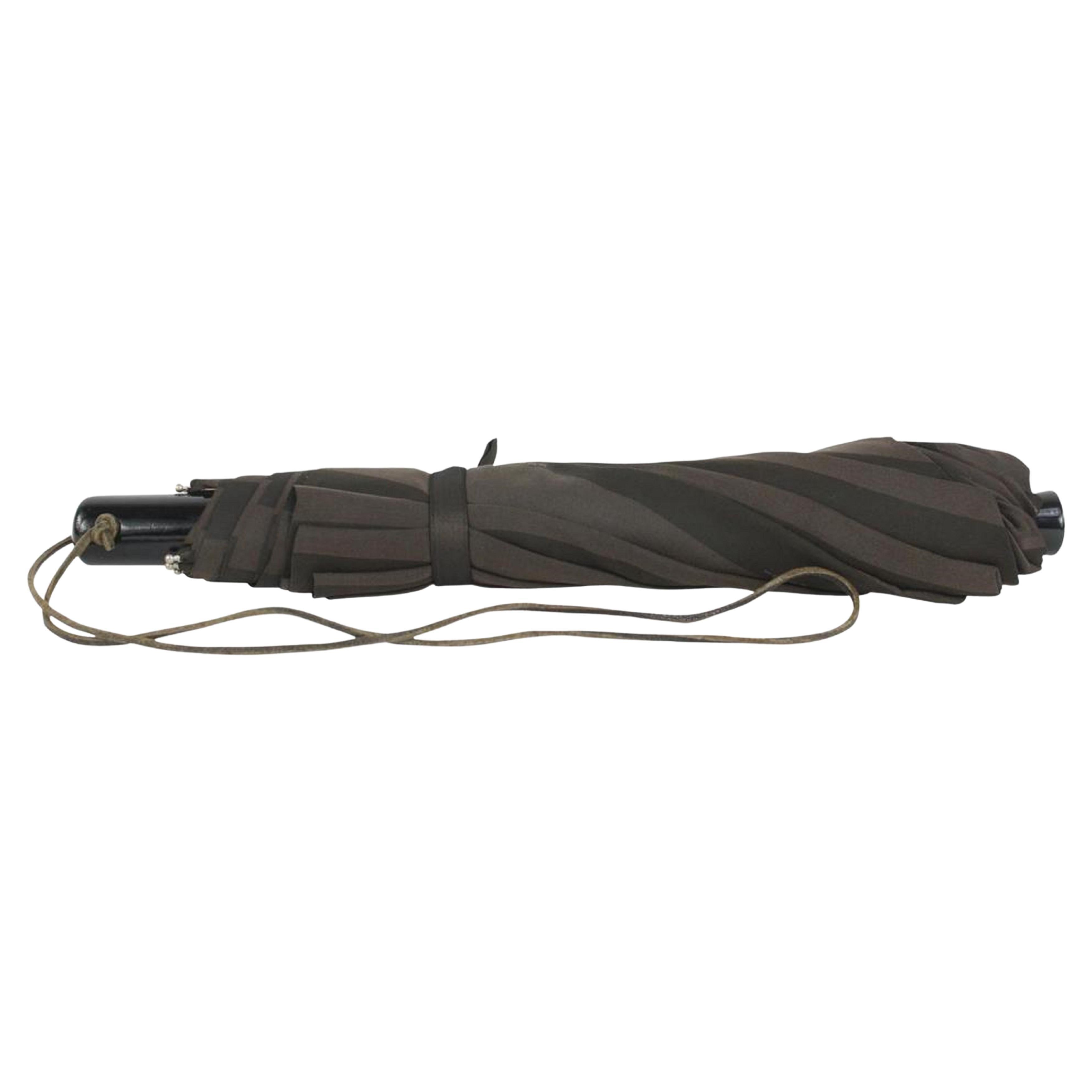 Fendi - Parapluie à rayures marron et noire à paillettes 1025f3 en vente