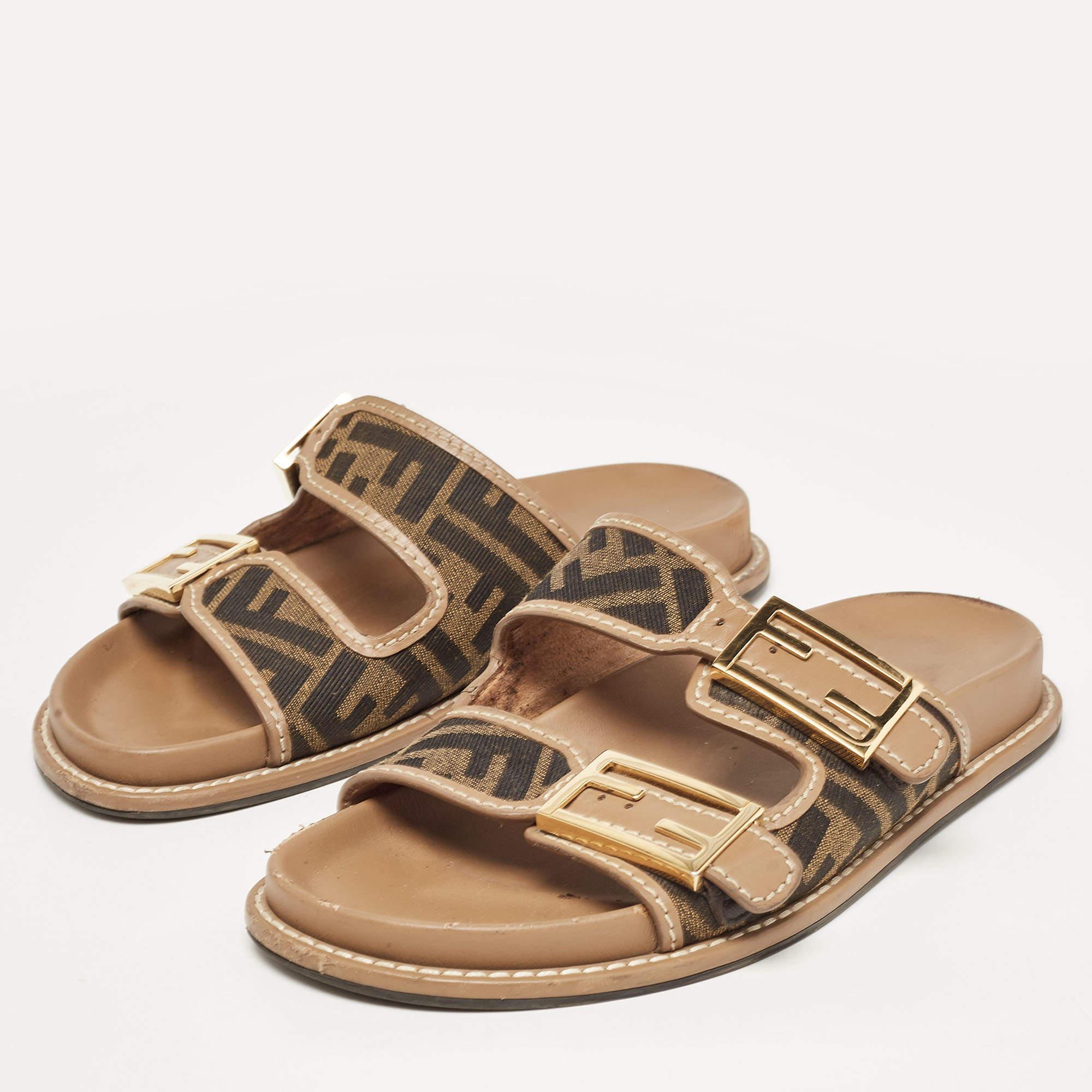 Fendi Brown Zucca Canvas and Leather FF Buckle Slides Size 36 For Sale 2