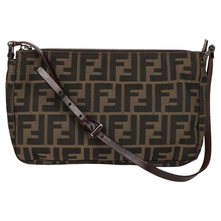 pochette fendi con catena