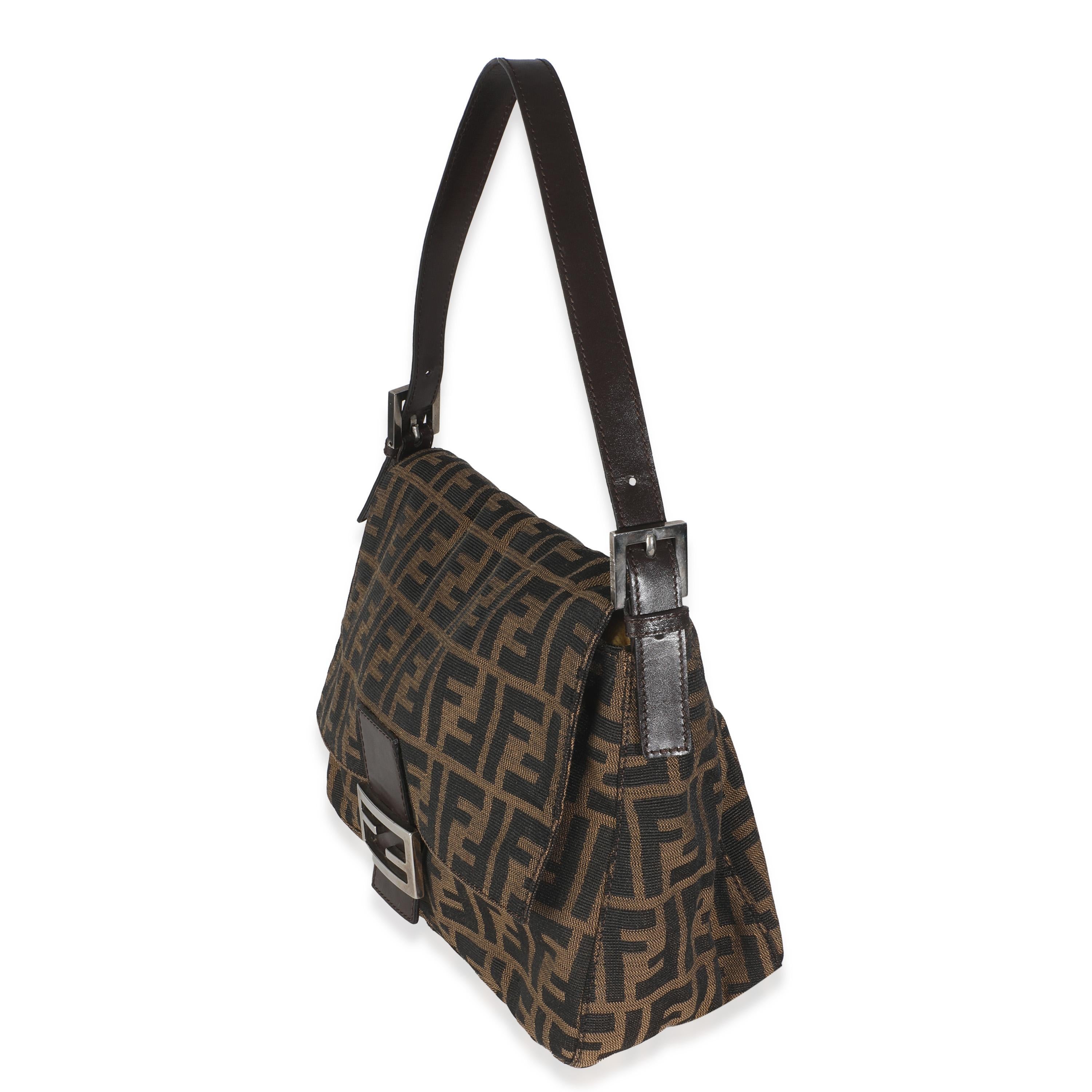 Borsa Fendi Marrone Zucca Canvas Mama Baguette In condizioni ottime in vendita a New York, NY