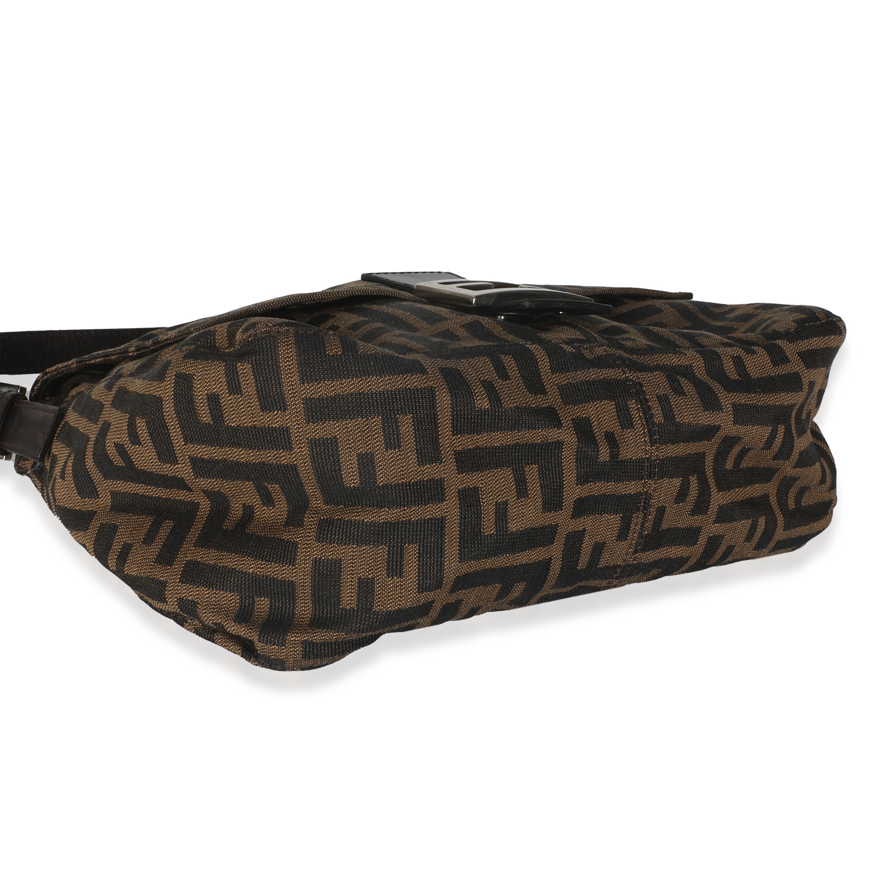 Borsa Fendi Marrone Zucca Canvas Mama Baguette in vendita 1