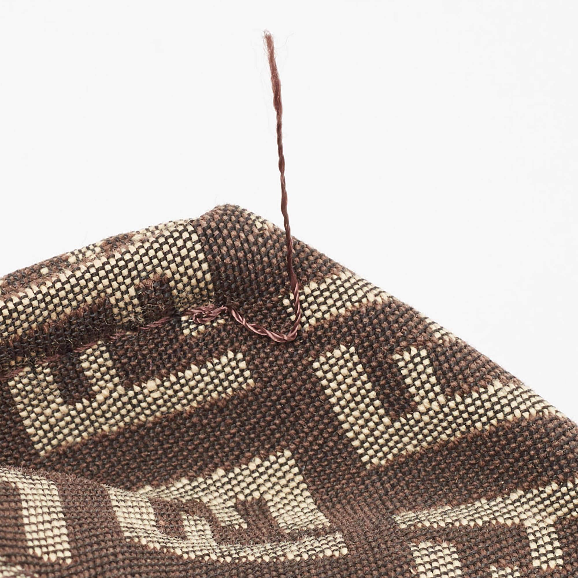 Fendi Sacoche en cuir et tissu Zucchinno Brown en vente 2
