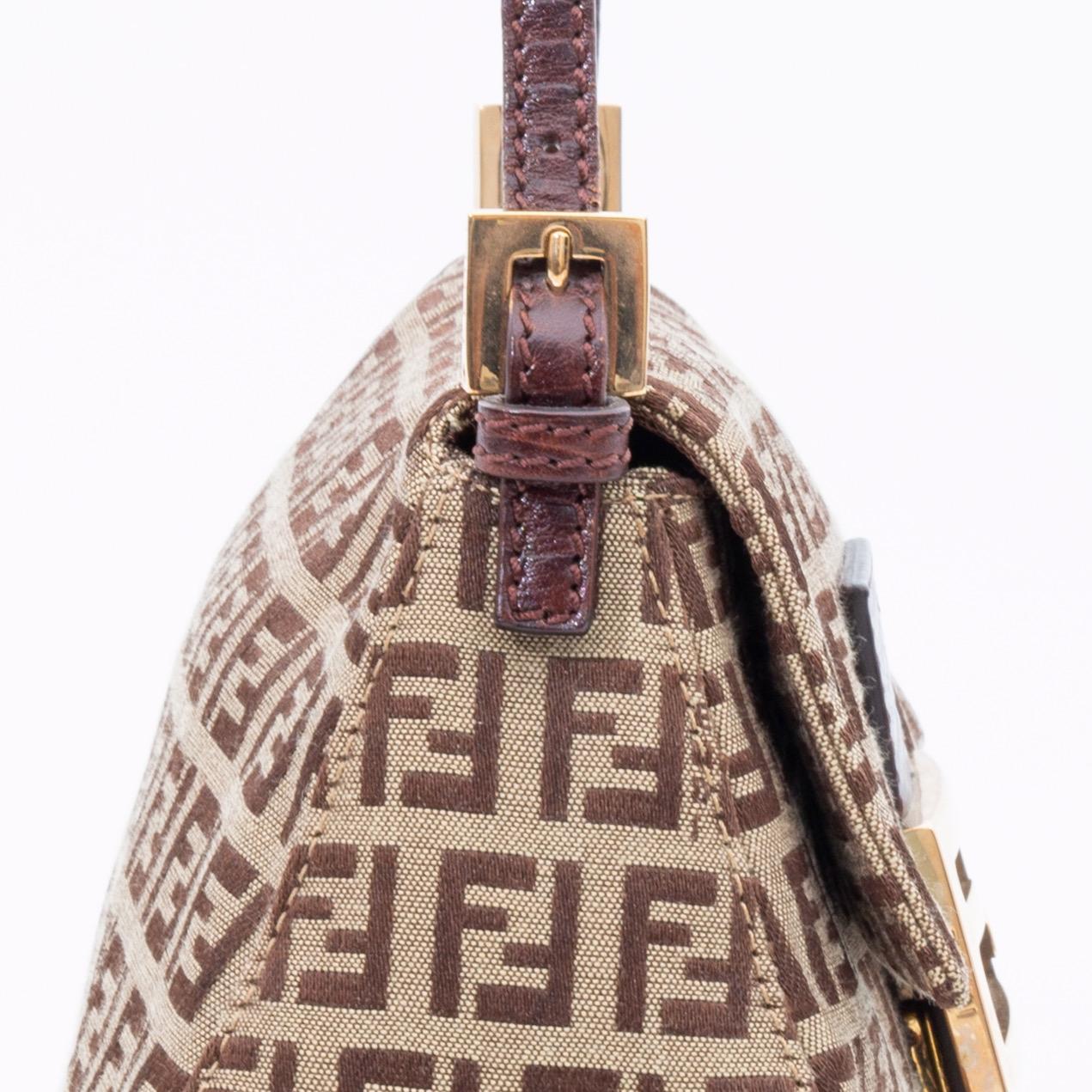 Fendi Brown Zucchino Mini Mama Baguette Bag In Excellent Condition In Montreal, Quebec