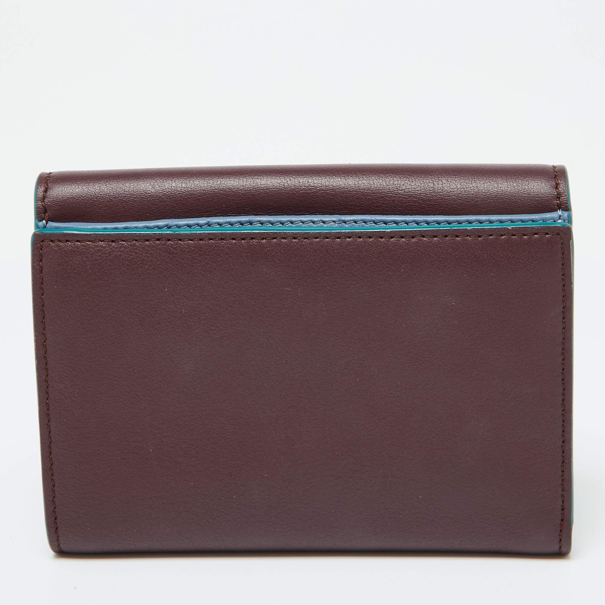 Women's Fendi Burgundy Leather Peekaboo Trifold Wallet
