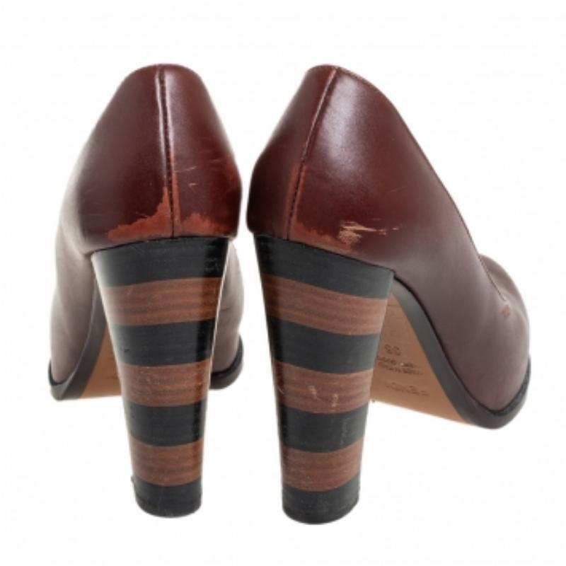 Brown Fendi Burgundy Leather Pequin Block Heel Pumps Size 35 For Sale