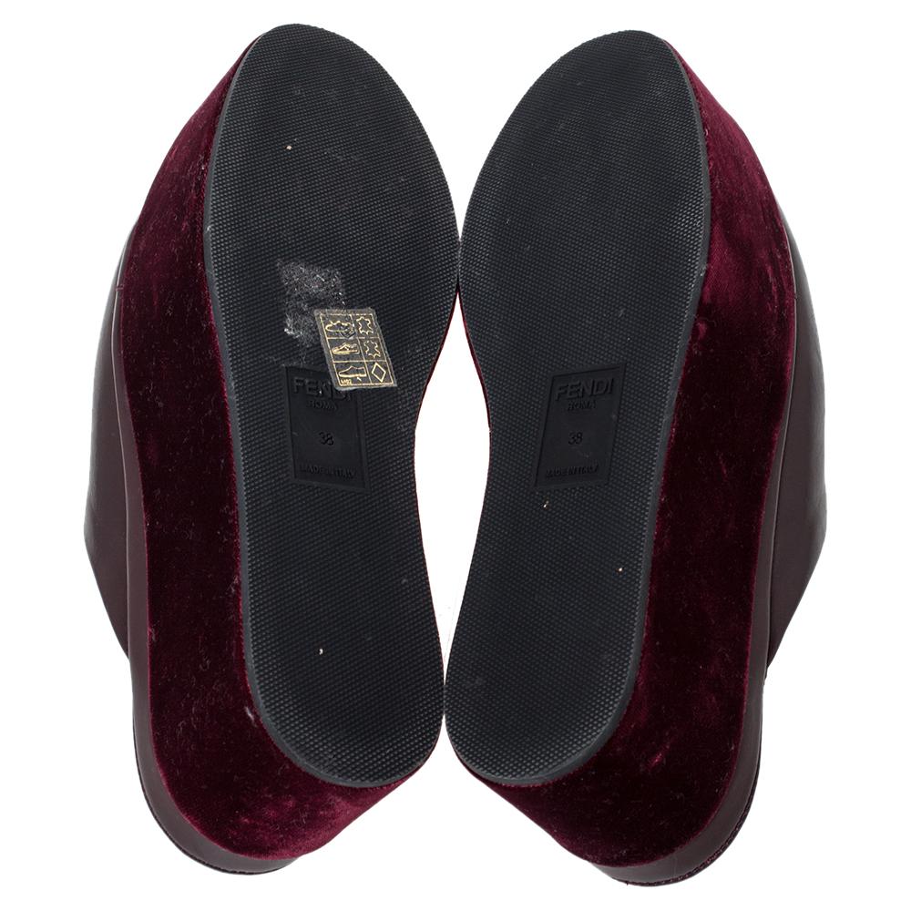 Fendi Burgundy Leder Plateau Slingback Pantoletten Sandalen Größe 38 1