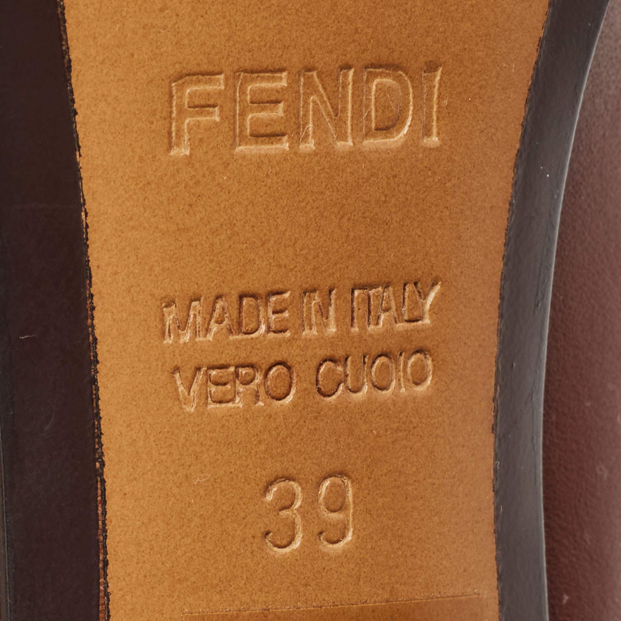 Women's Fendi Burgundy Leather Pumps Size 39 For Sale