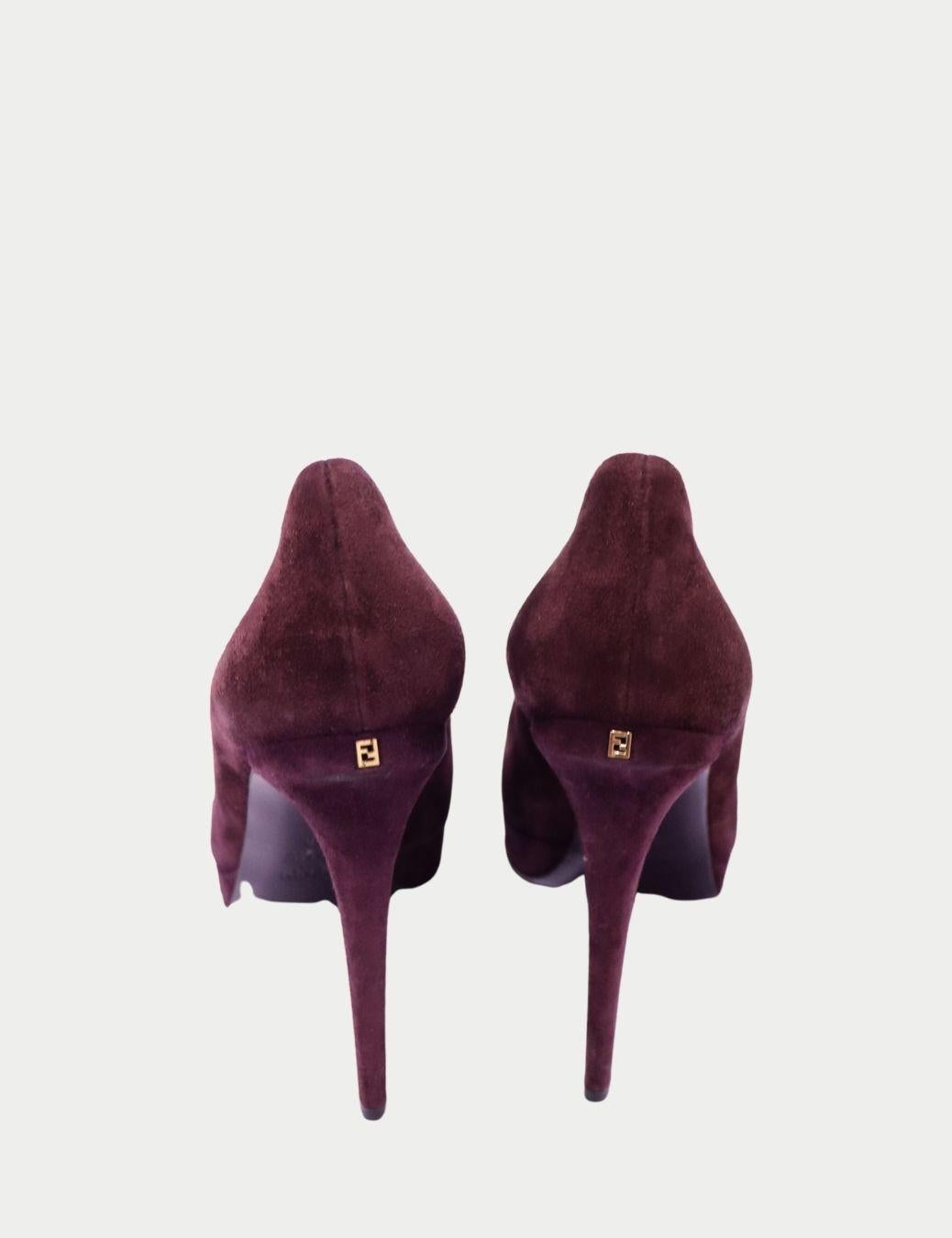 Fendi Burgunder Wildleder Peep-Toe Plateau Pumps - EU 38 Damen im Angebot