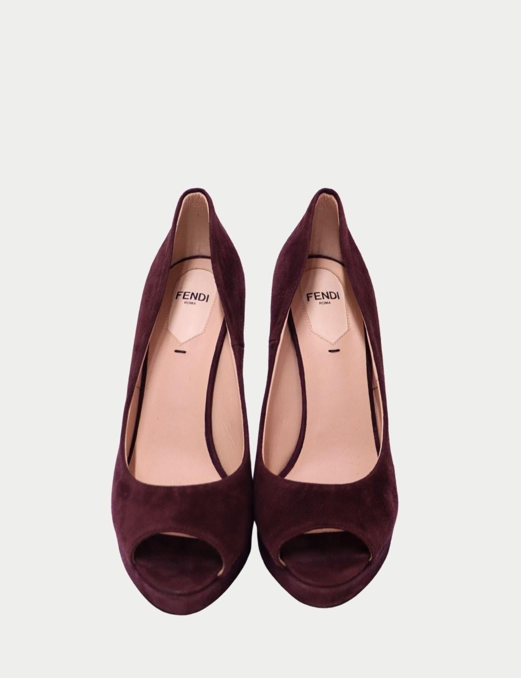 Fendi Burgunder Wildleder Peep-Toe Plateau Pumps - EU 38 im Angebot 1