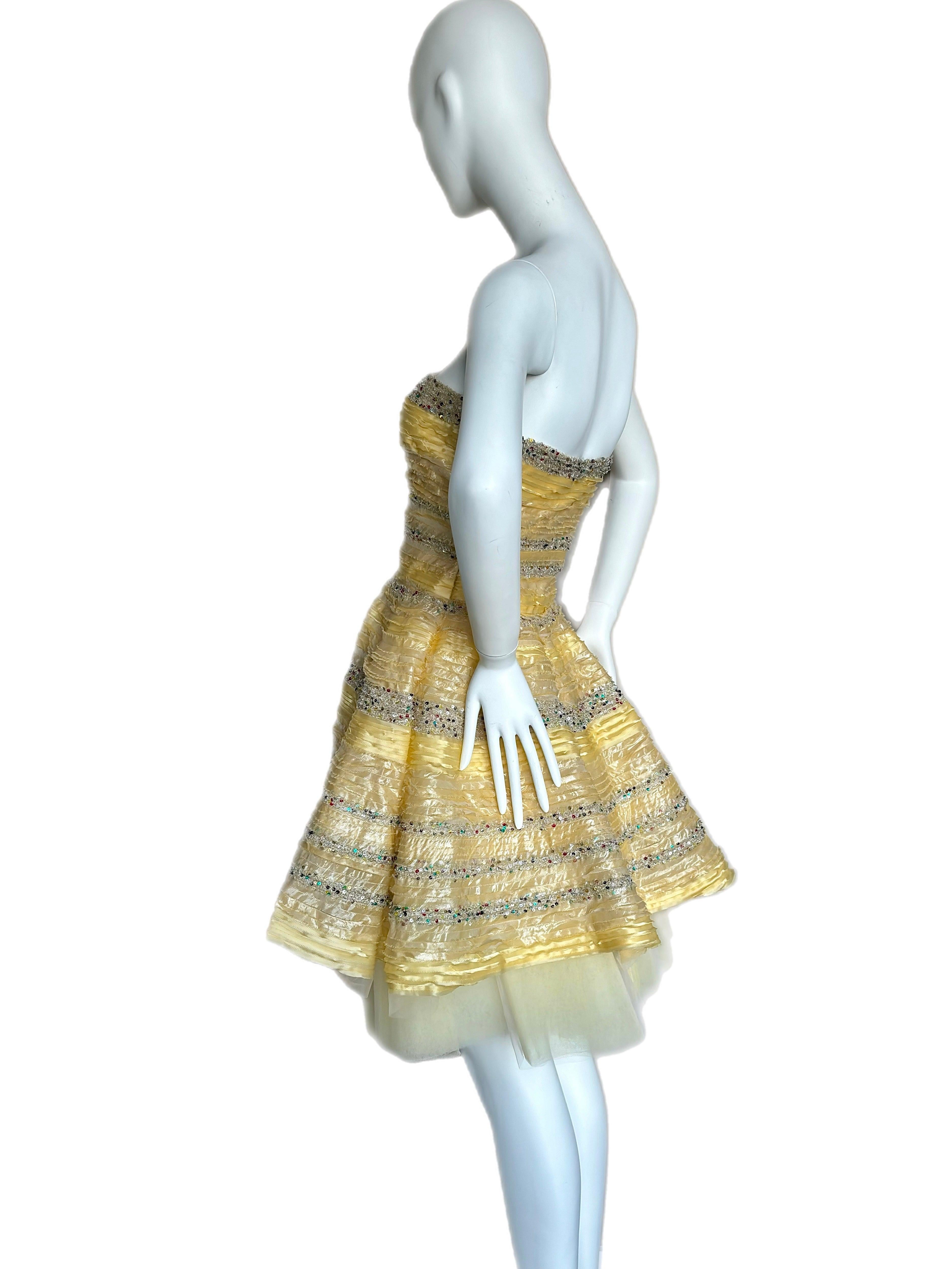 FENDI by KARL LAGERFELD 2008 Vintage Runway Mini vestido amarillo sin tirantes 3