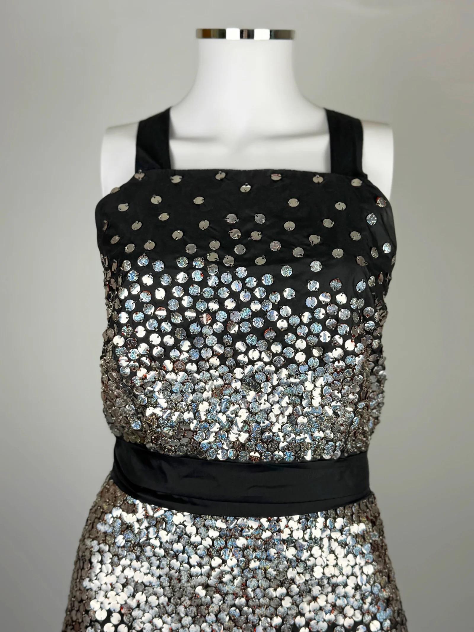 Fendi by Karl Lagerfeld Verschönertes Paillettenkleid, FW 1996 im Zustand „Gut“ im Angebot in Marlborough, GB