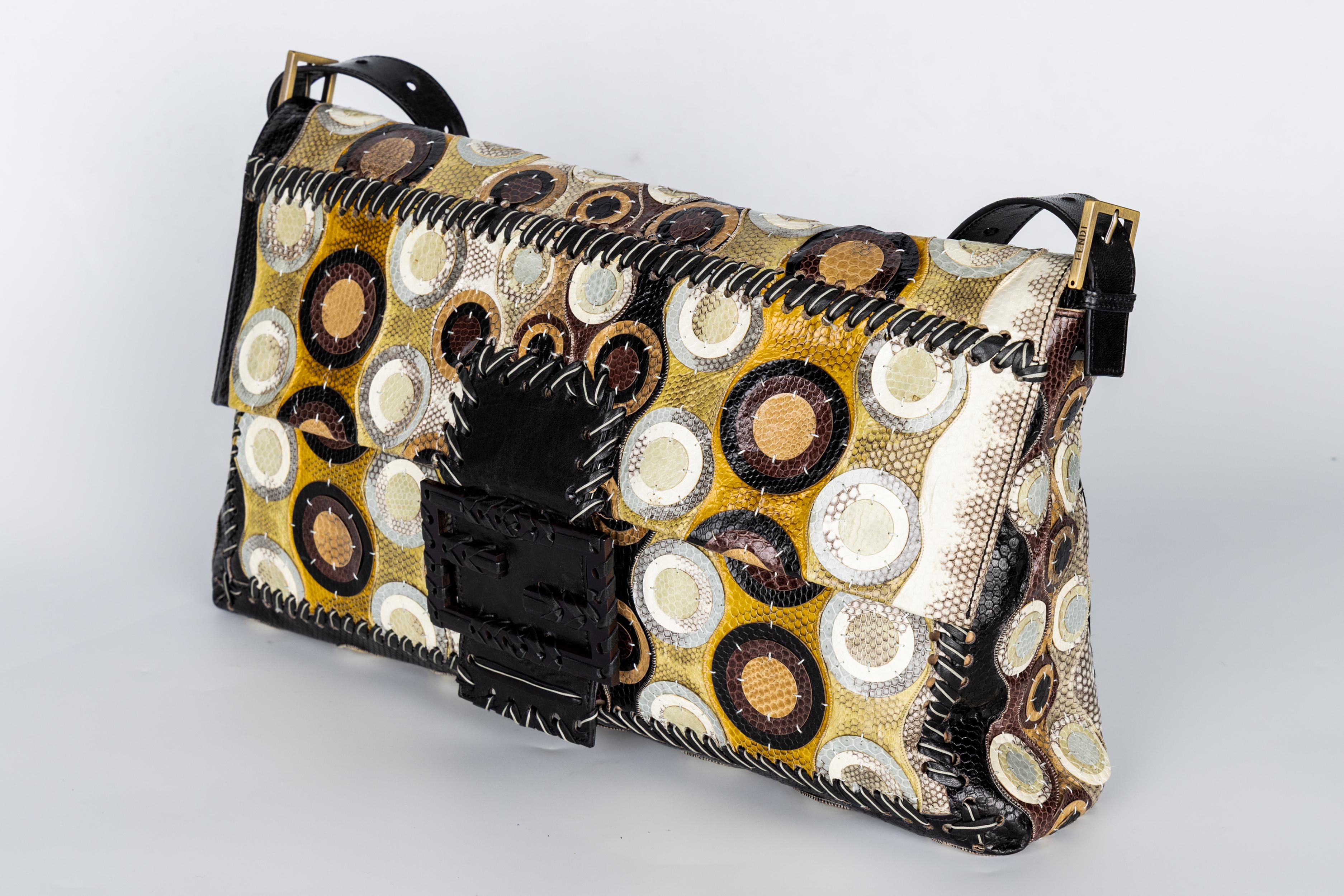 Fendi by Karl Lagerfeld Maxi Baguette Snake Skin Shoulder Bag – Spring 2008 For Sale 4