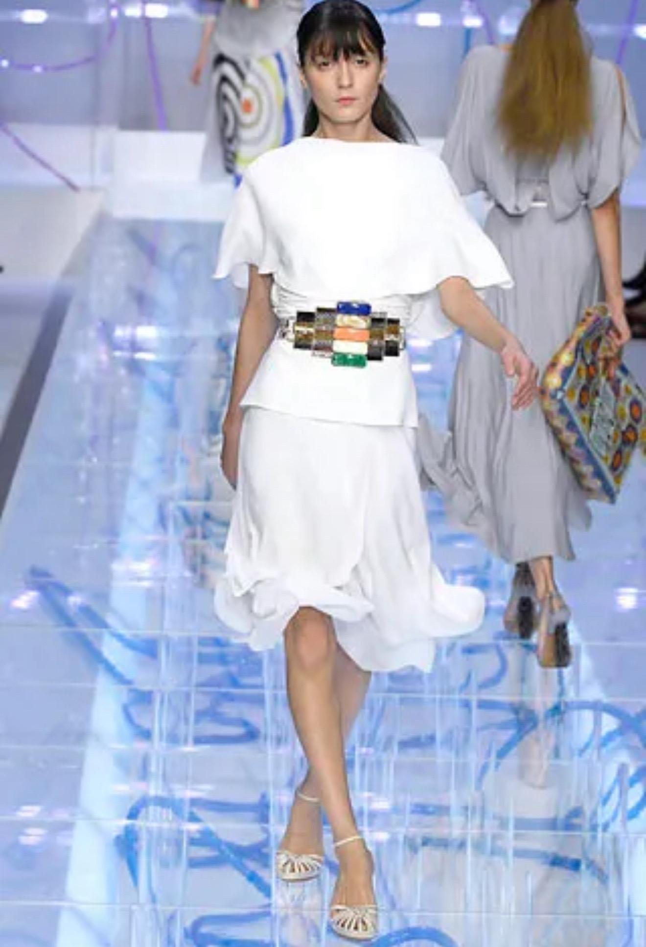 Fendi By KARL Lagerfeld for Fendi: abito in seta con stampa a cerchio e cintura per la sfilata P/E 2008 in vendita 13