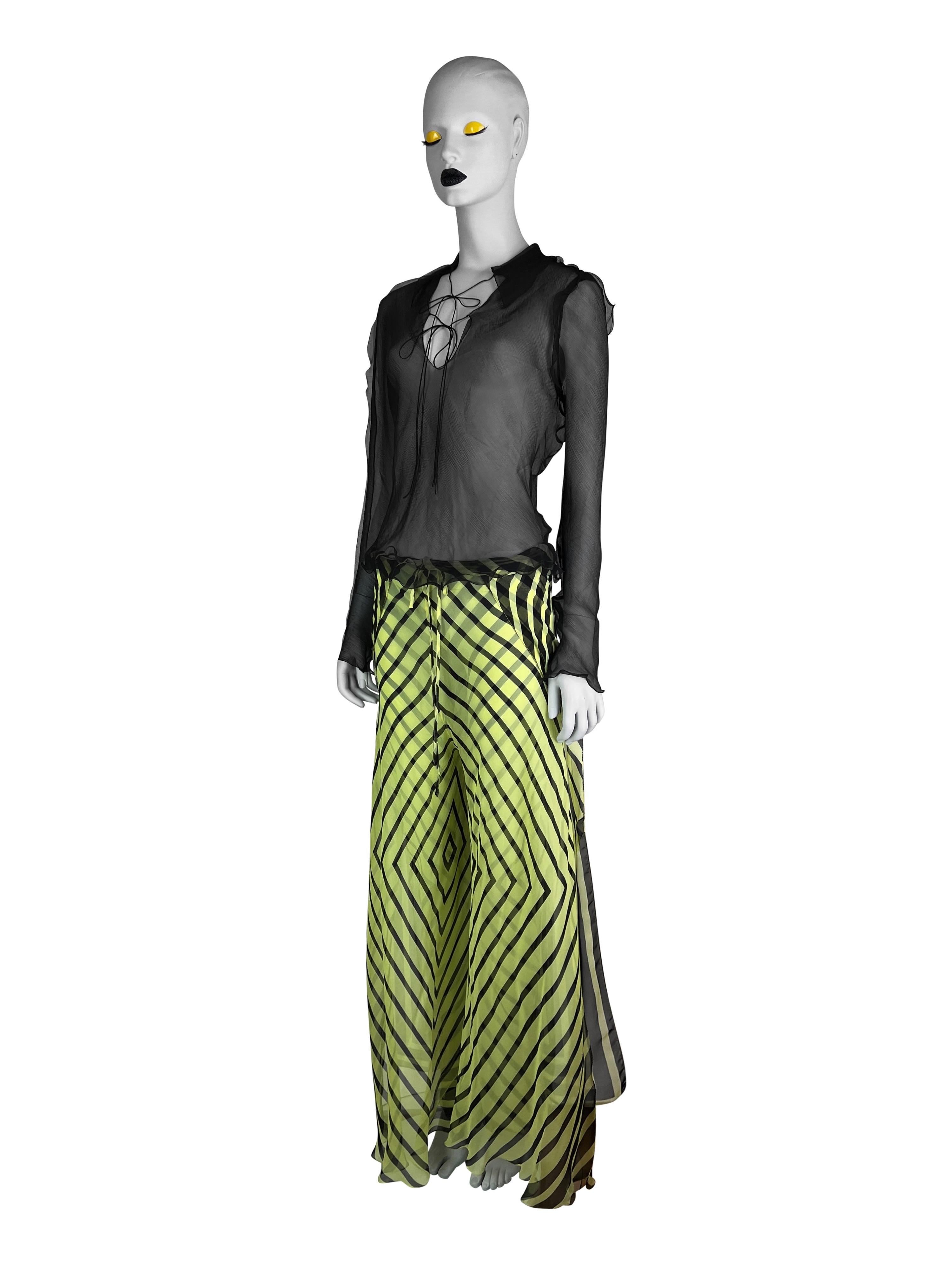 Women's Fendi by Karl Lagerfeld Spring 2000 Doubled Layered Graphic Lime Bias-Cut Silk T For Sale