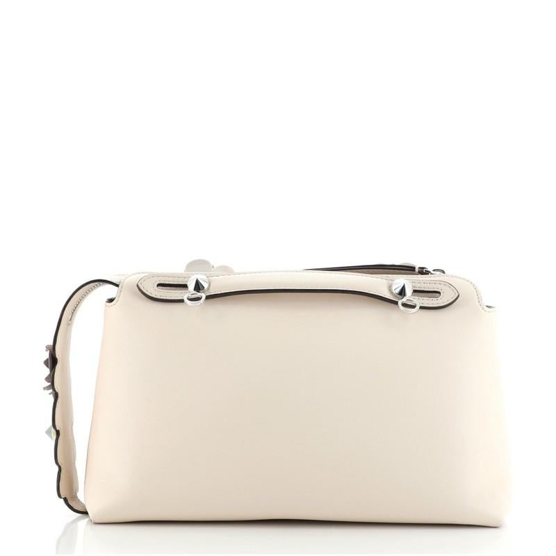 Fendi By The Way Flowerland Satchel Leder Klein im Zustand „Gut“ in NY, NY