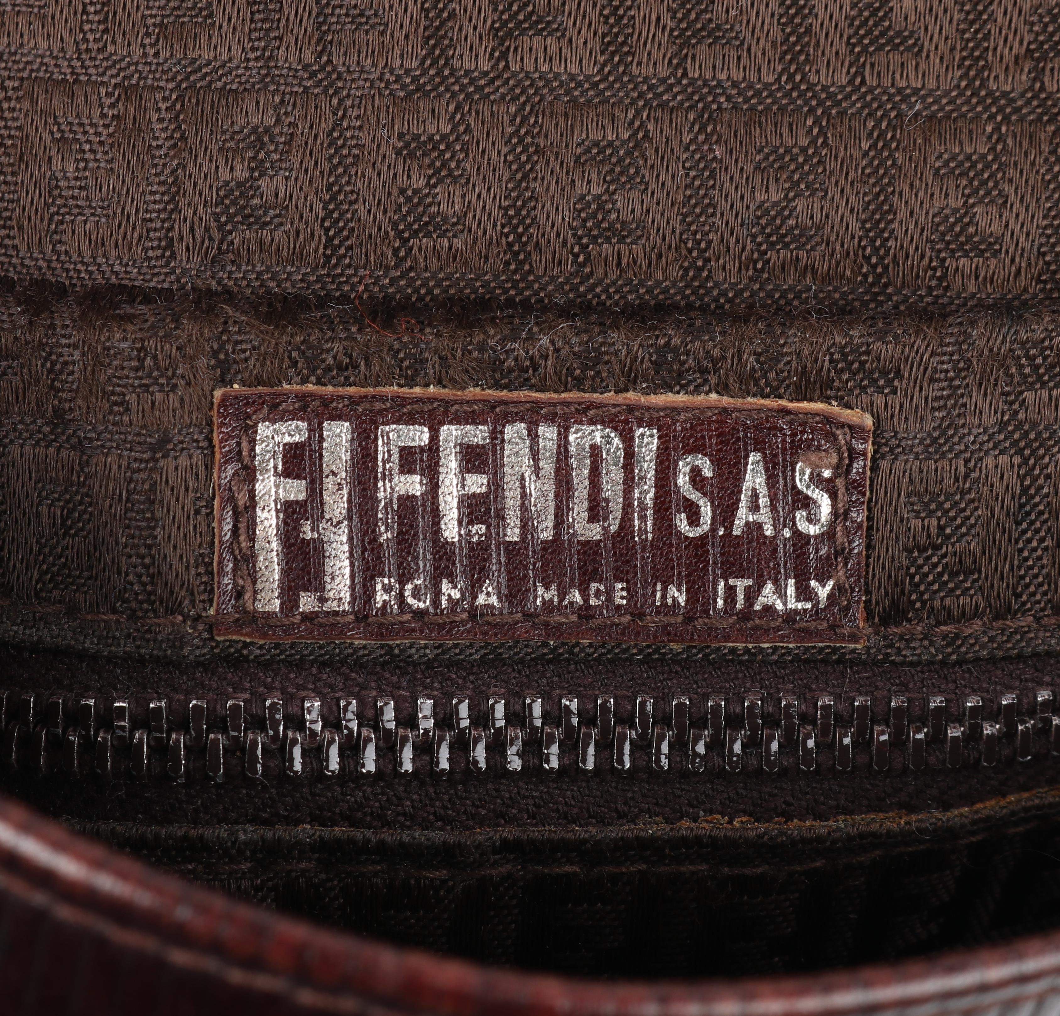 Fendi c.1980s Vtg Brown Polished Leather Ball & Loop Lock Shoulder Crossbody Bag For Sale 8