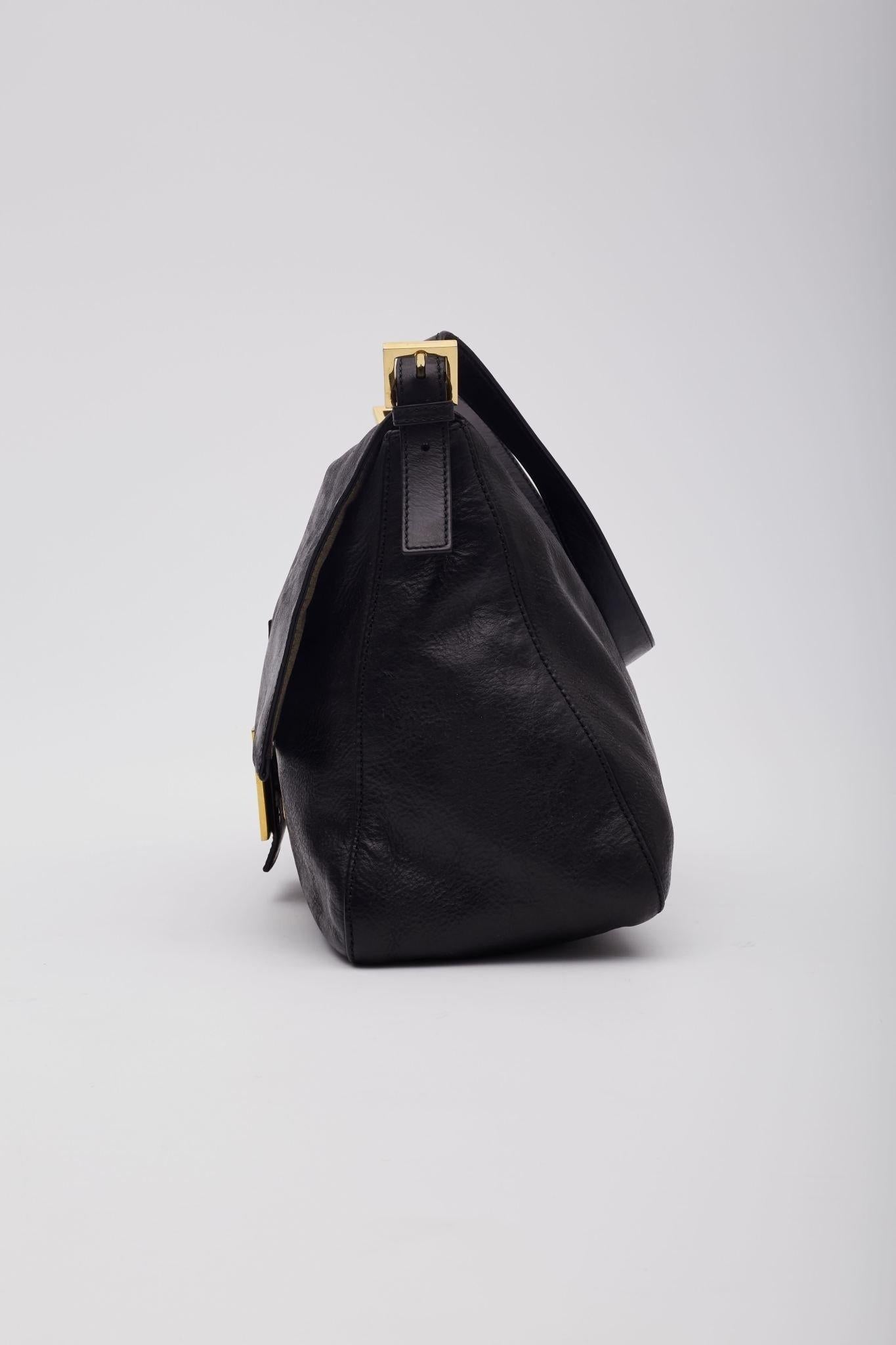 Baguette Fendi en cuir noir Big Forever Mama 2