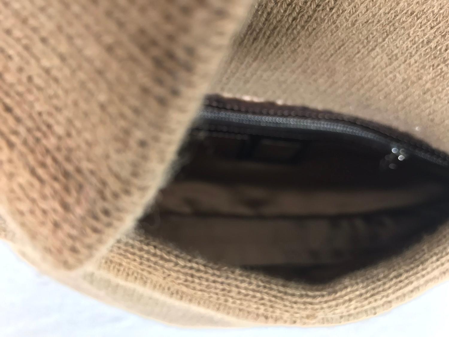 Fendi Camel Cashmere Knit Leather Baguette Handbag 1997 In Good Condition In West Palm Beach, FL