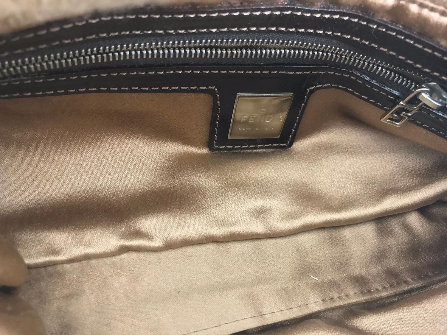 Women's or Men's Fendi Camel Cashmere Knit Leather Baguette Handbag 1997