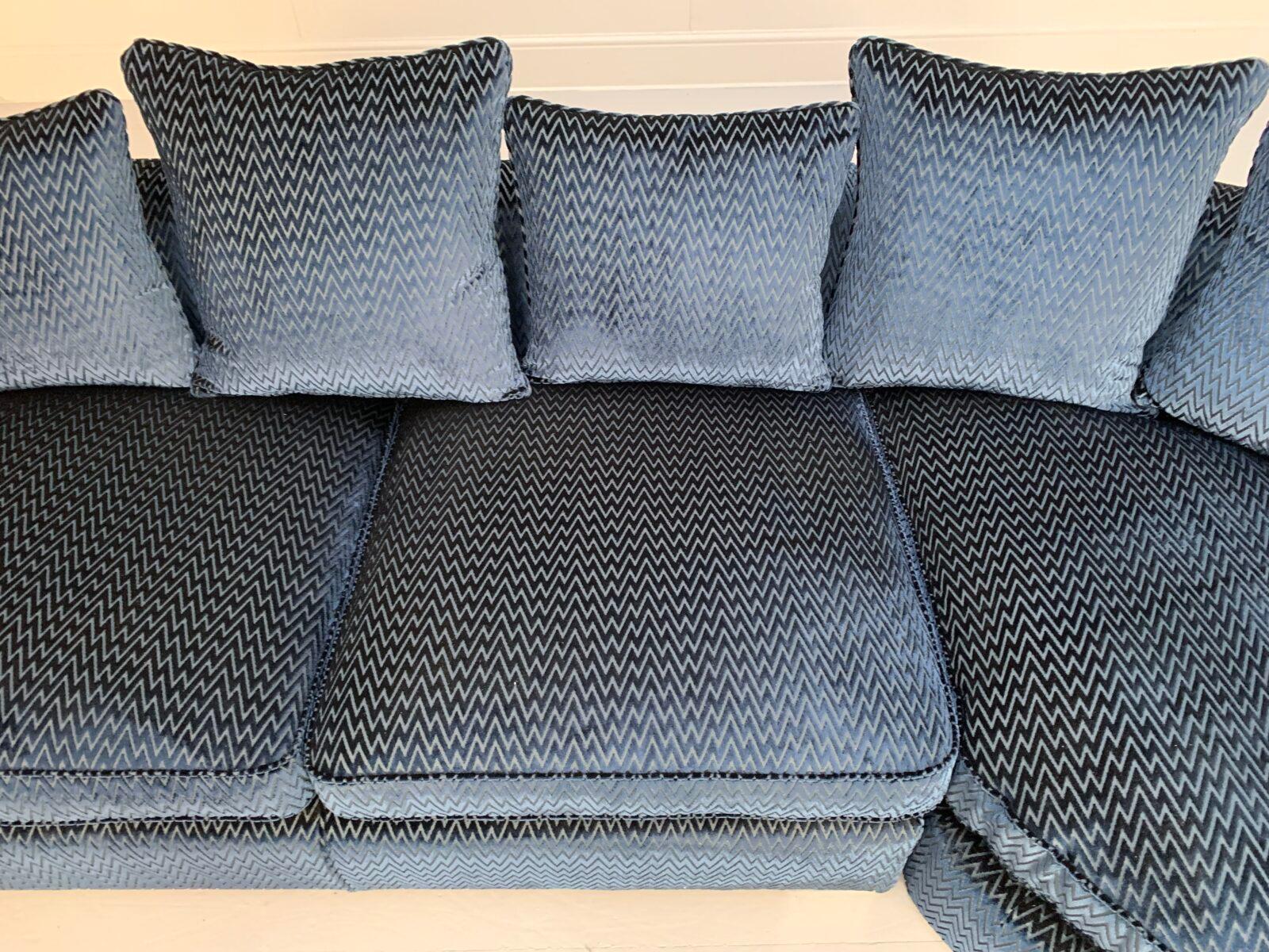 Contemporary Fendi Casa 4-Seat Chaise-End Sofa - In Navy Blue Zig-Zag Velvet For Sale