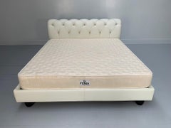 Fendi Casa "Chesterfield" Superking Bed - In White Leather