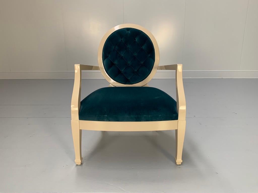 On offer on this occasion is a superb Fendi Casa modern-fauteuil, open-arm, button-back occasional/bedroom armchair, with pale-cream high-gloss framework and dressed in a luxurious, top-grade Italian velvet in a deep, dark turquoise-blue.

As you