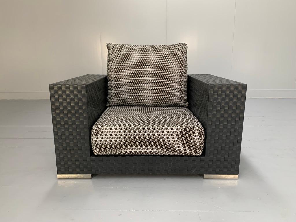 Fendi Casa Outdoor Furniture - Sofa, Armchair, Lounger & Large Table For Sale 5