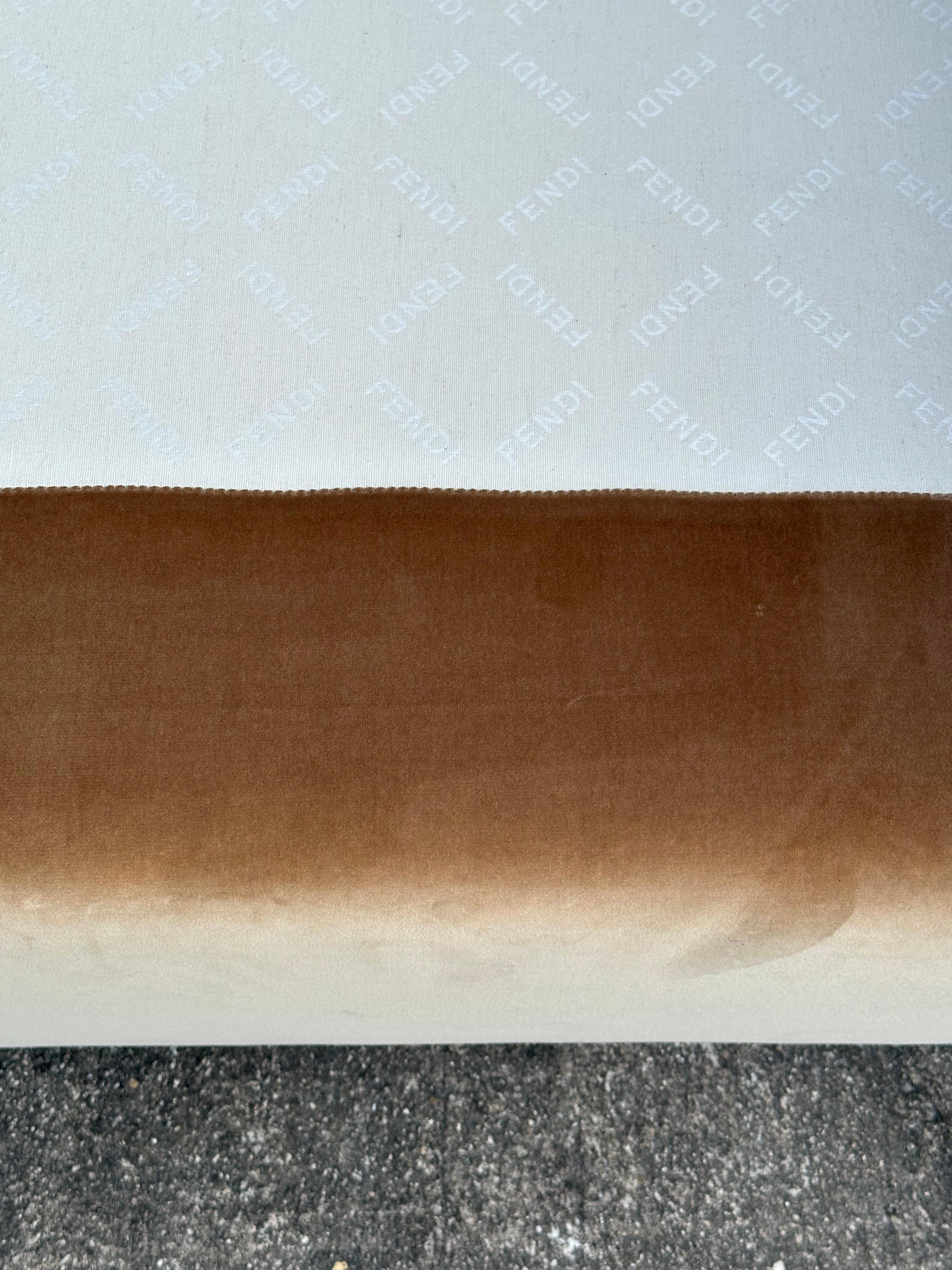 Fendi Casa Sofá Modular Abatible de Terciopelo Tan Camel en venta 9