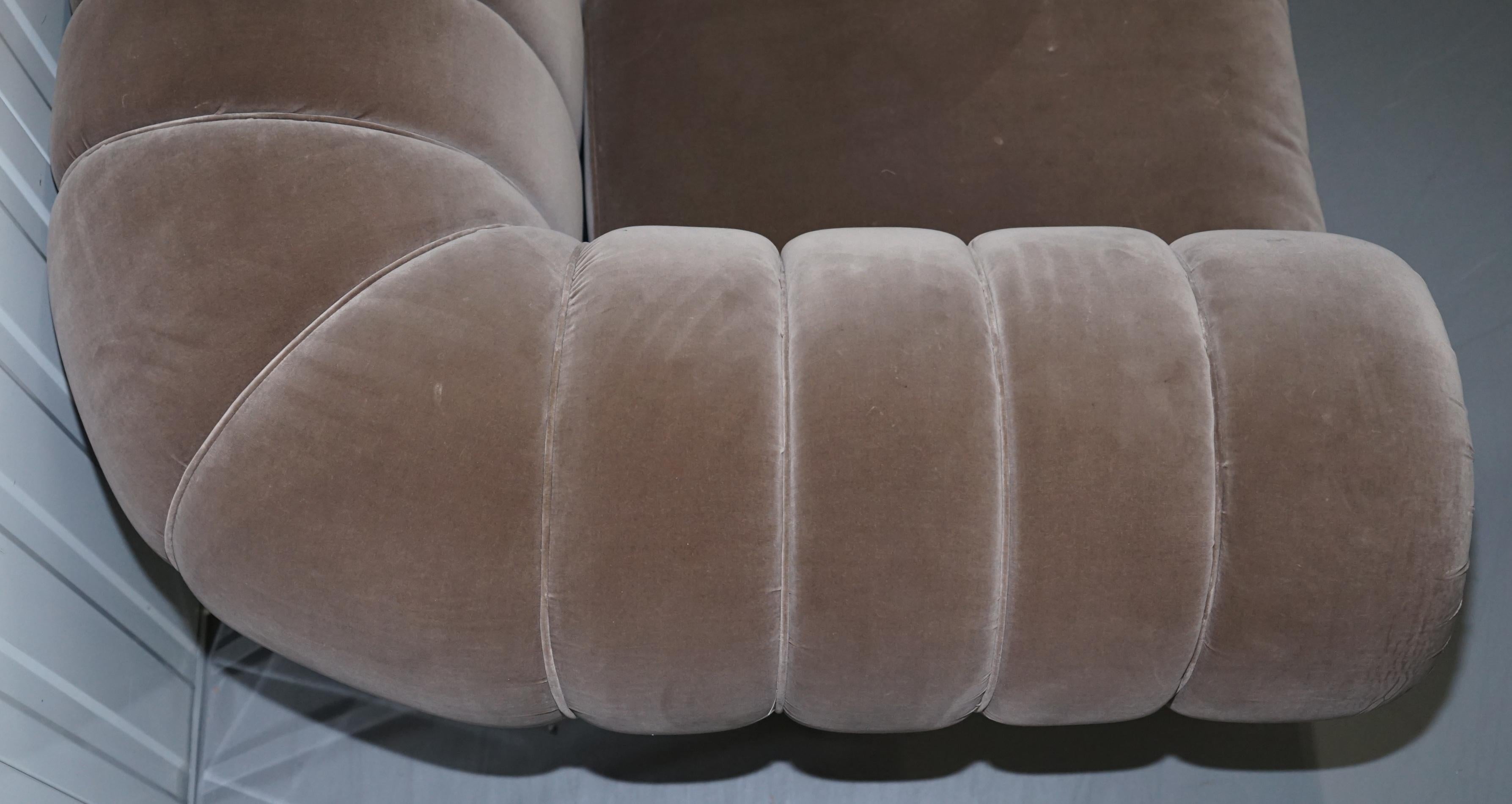 20th Century Fendi Case Minosse Grey Silk Velvet 3 to 4 Seat Sofa Chrome Panels