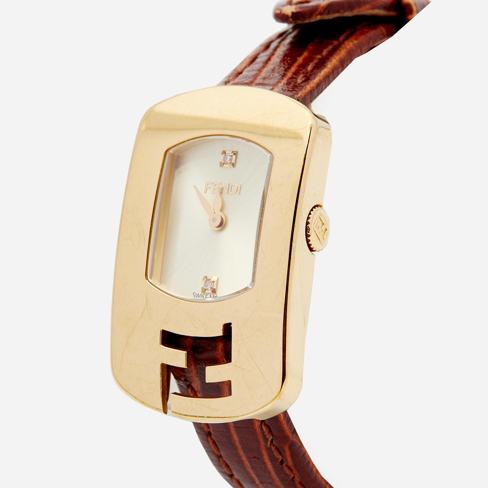 Contemporain Montre-bracelet pour femme Chameleon en cuir plaqué or champagne Fendi, 30000L, 18 mm