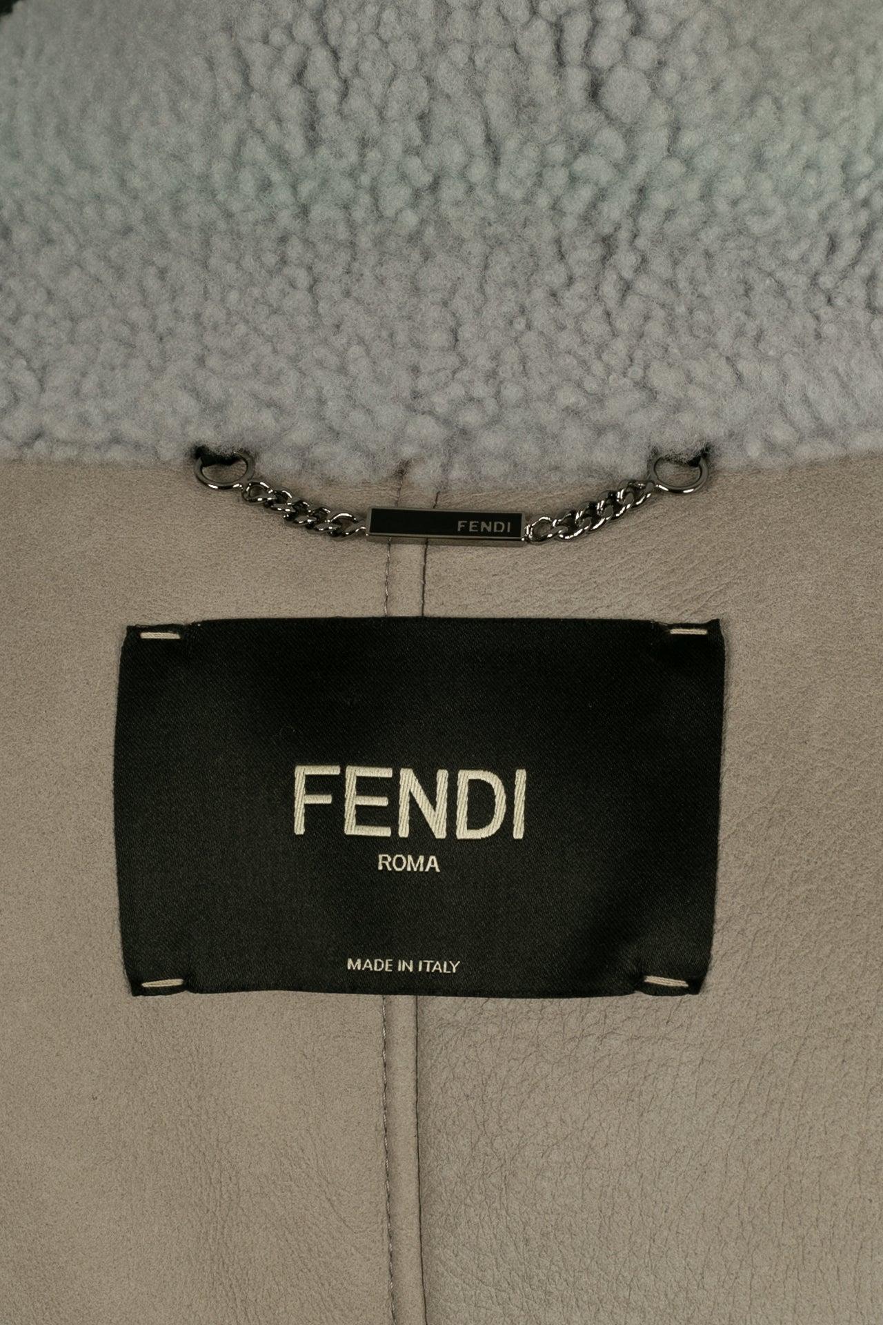 Fendi Coat, Size 42FR For Sale 6