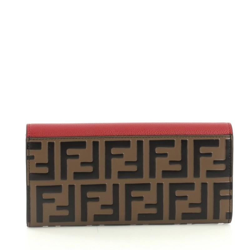Fendi Continental Envelope Wallet Leather and Logo Embossed Leather In Good Condition In NY, NY