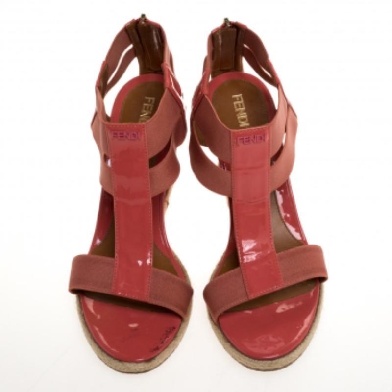 Fendi Coral Patent Leather And Elastic T-Strap Espadrille Wedge Sandals Size 37 In Good Condition For Sale In Dubai, Al Qouz 2