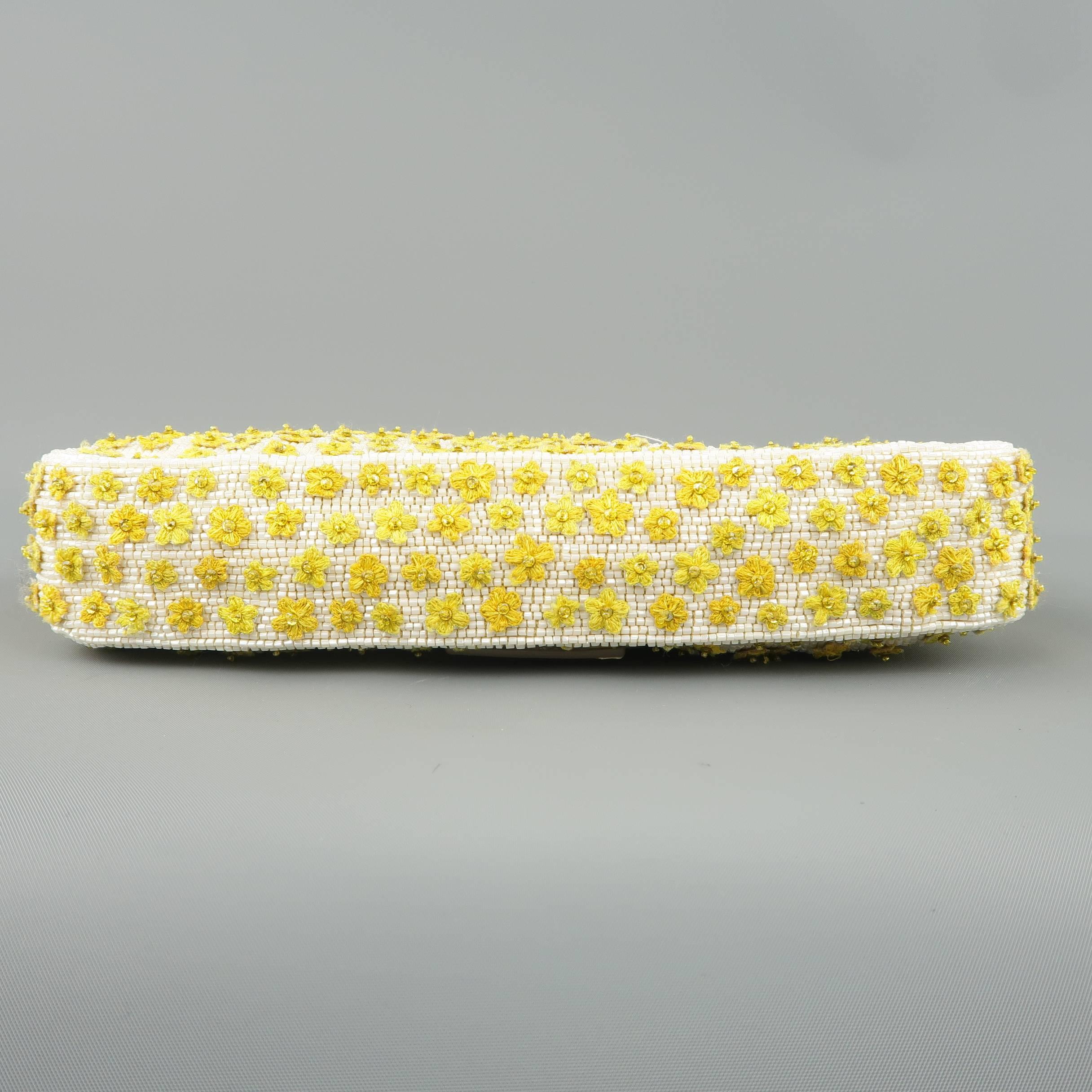 Fendi Bolso - Bolso de piel de serpiente con cuentas florales crema y amarillo en Excelente Estado en San Francisco, CA