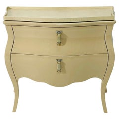 Commodes and Chests of Drawers