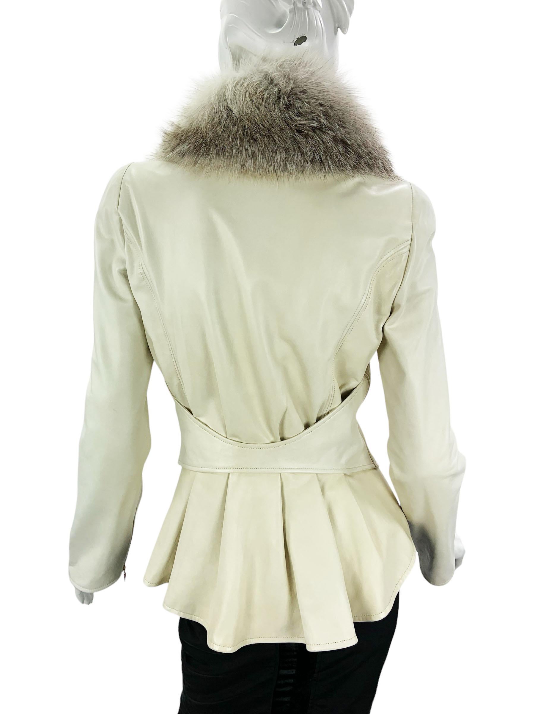 Women's Fendi Cream Leather Fox Fur Collar Peplum Style Jacket Italian 44 For Sale