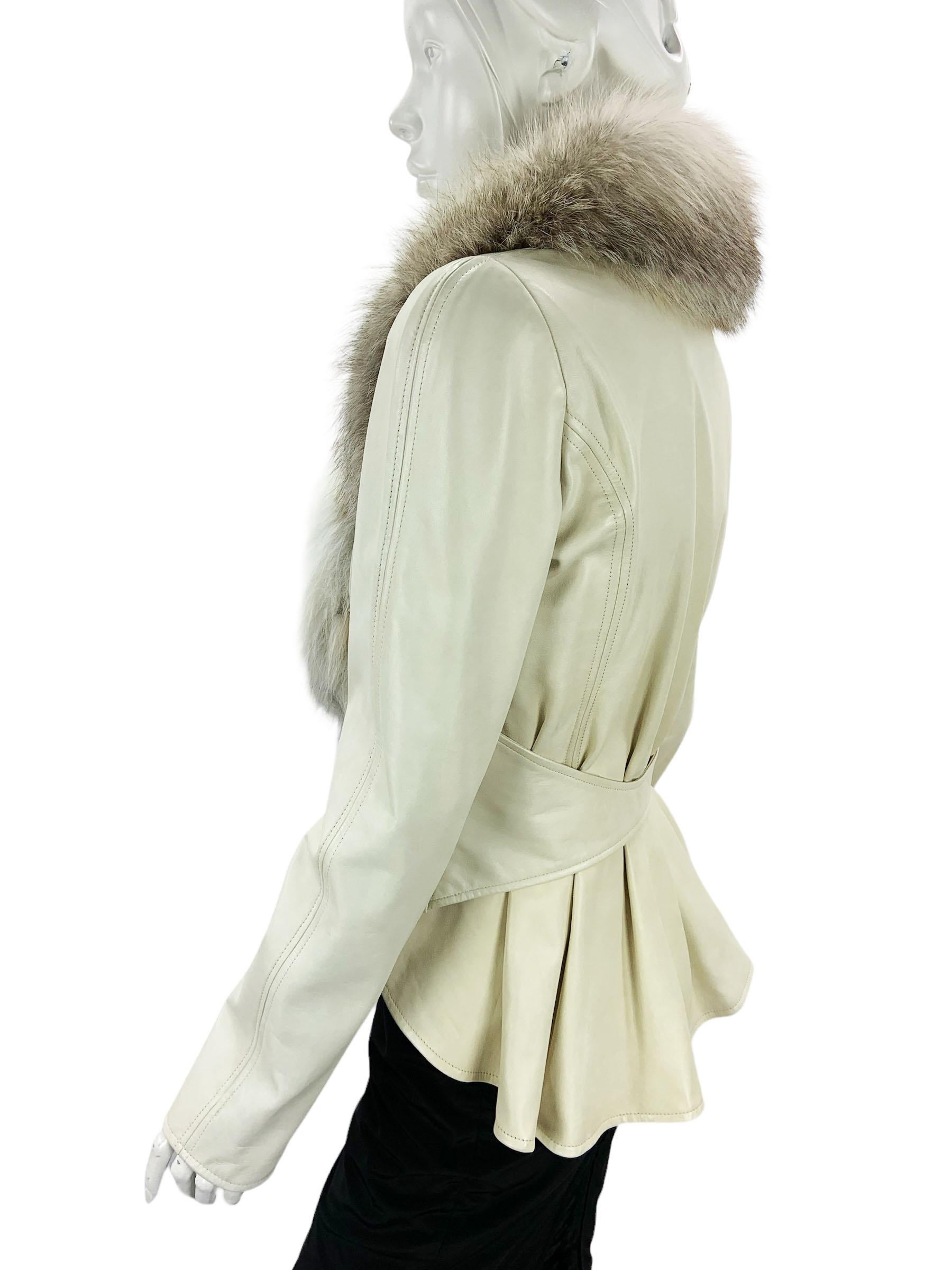 Fendi Cream Leather Fox Fur Collar Peplum Style Jacket Italian 44 For Sale 2