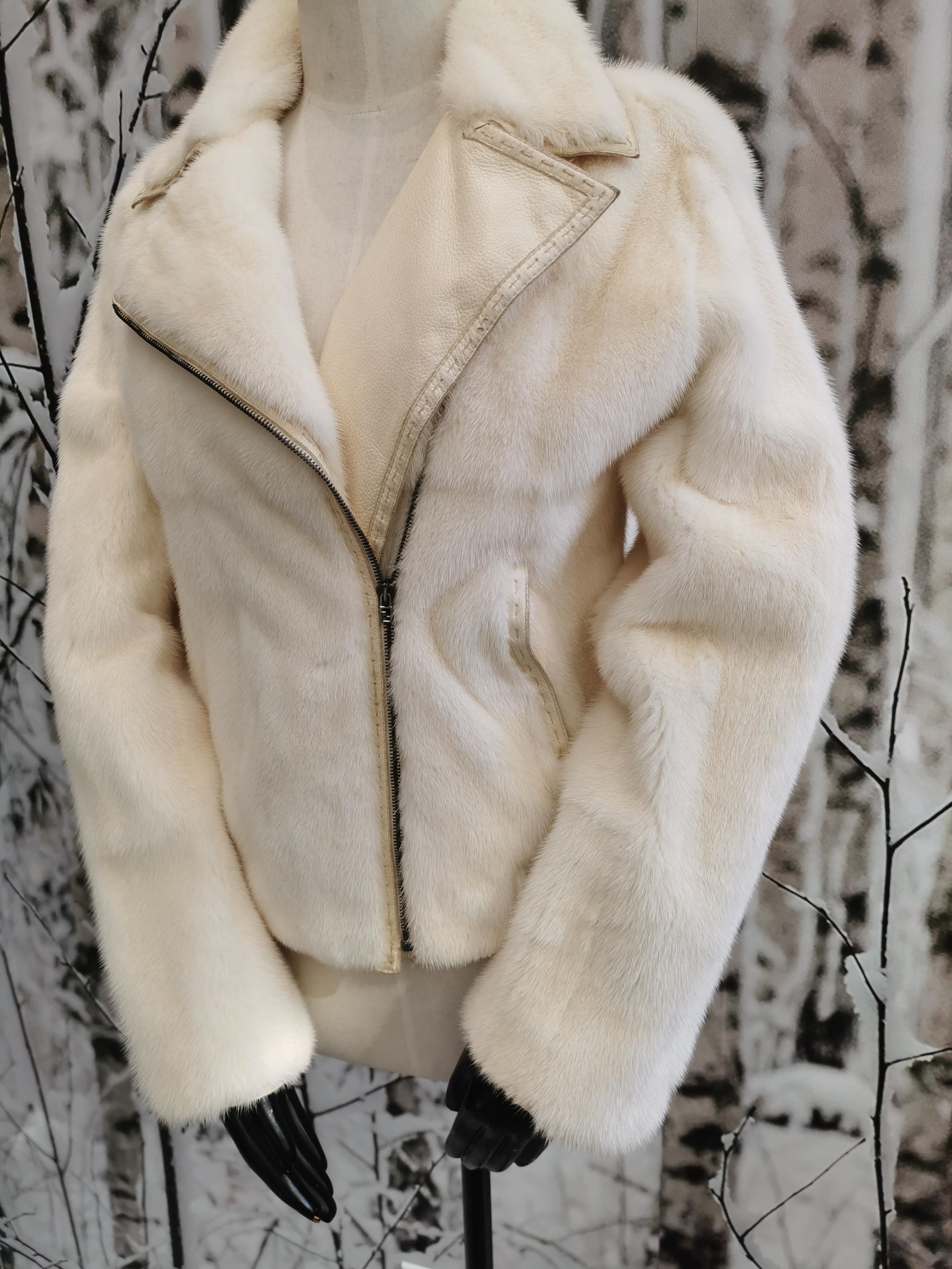 fendi women's mink fur trim coat - promise - size 4