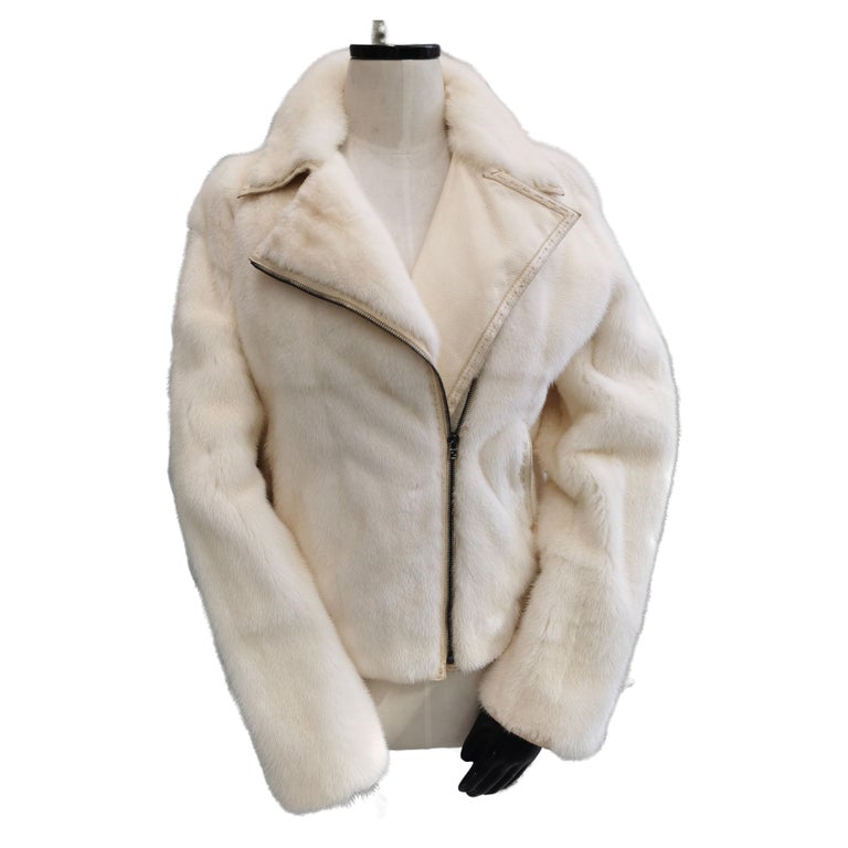 Mint Vintage Fendi Cream Mink Fur Coat (Size 12 - L) For Sale at 
