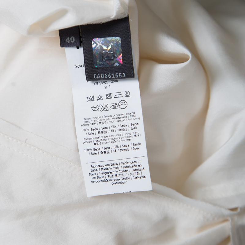 Fendi Cream Silk V-Neck Cut Out Sleeve Detail Inverted Pleat Dress S In Good Condition In Dubai, Al Qouz 2