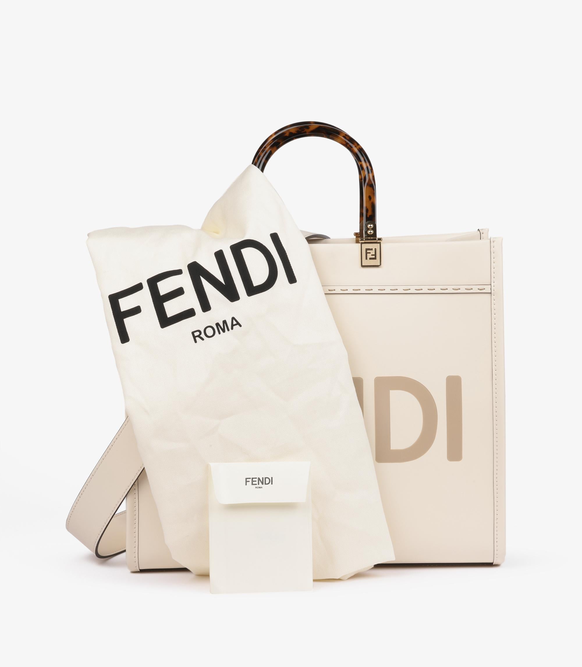 Fendi Creme & Taupe Geprägtes Kalbsleder Medium Sunshine Tote im Angebot 6