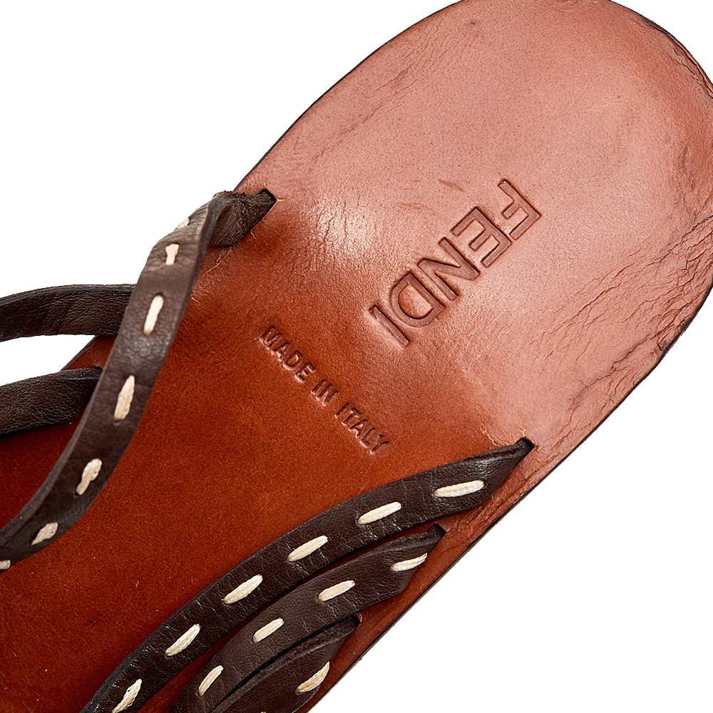 Fendi Dark Brown Leather Strappy Slide Sandals Size 39.5 In Good Condition For Sale In Dubai, Al Qouz 2