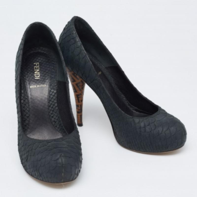Gray Fendi Dark Green Python Superstar Platform Pumps Size 37.5 For Sale
