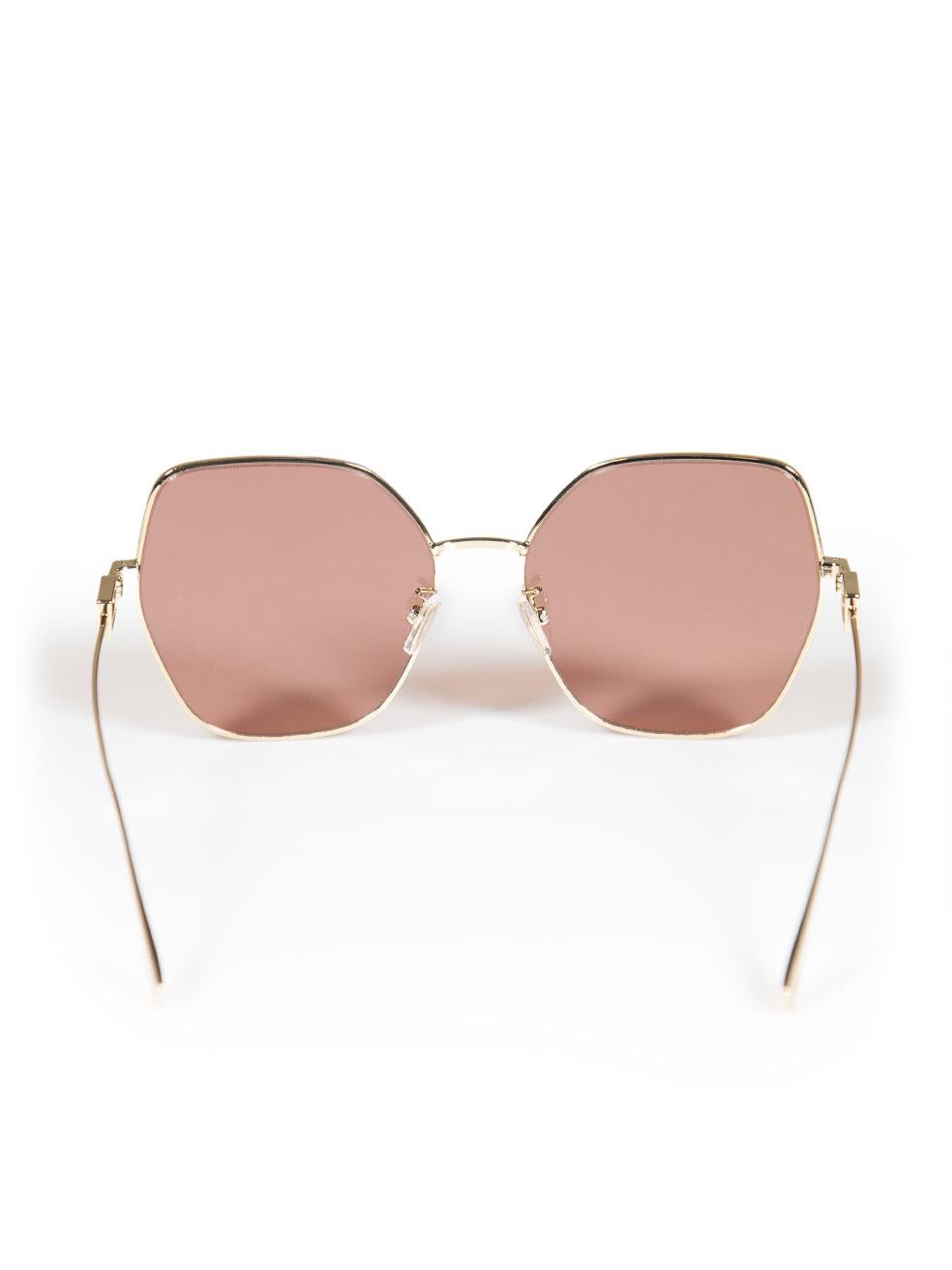 Women's Fendi Dark Pink Logo Butterfly Sunglasses For Sale