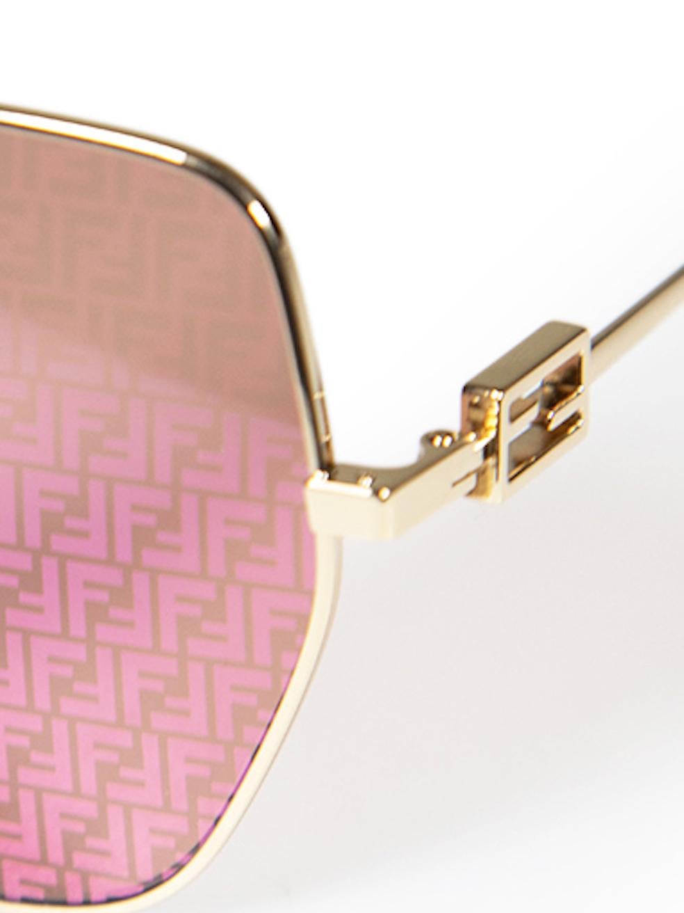 Fendi Dark Pink Logo Butterfly Sunglasses For Sale 4
