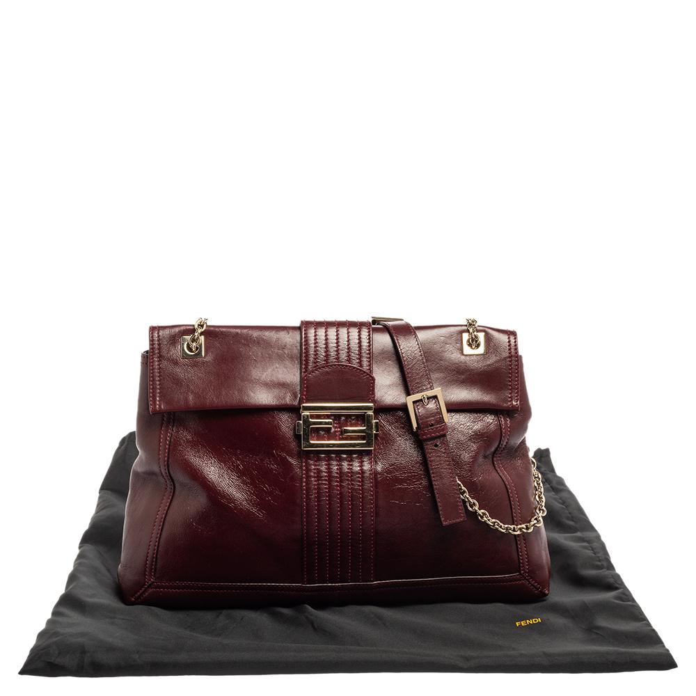 fendi maxi baguette