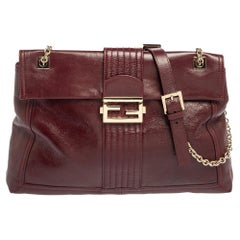 Fendi Dunkelrot Leder Maxi Baguette Umhängetasche mit Klappe