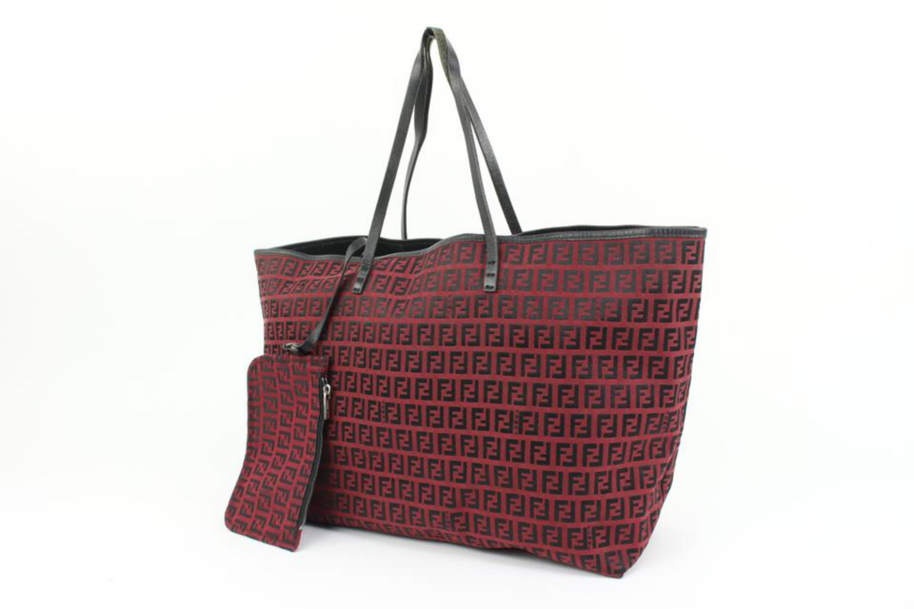 Fendi Dark Red Monogram FF Zucca Roll Tote with Pouch 64f322s
Date Code/Serial Number: 2111-8BH061-029
Made In: Italy
Measurements: Length:  18