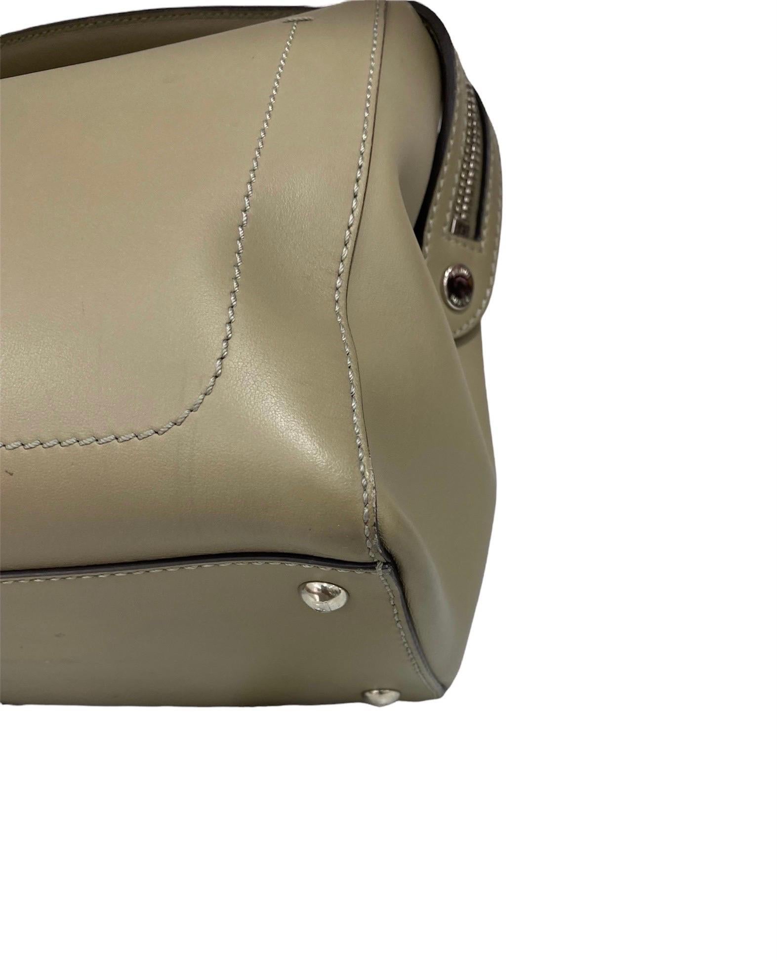 Women's Fendi Dotcom Beige Leather Shoulder Bag